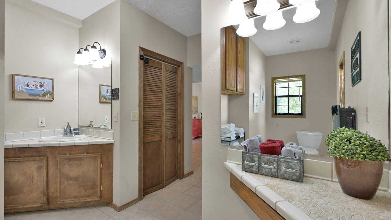 Photo of Bathroom in Coldspring