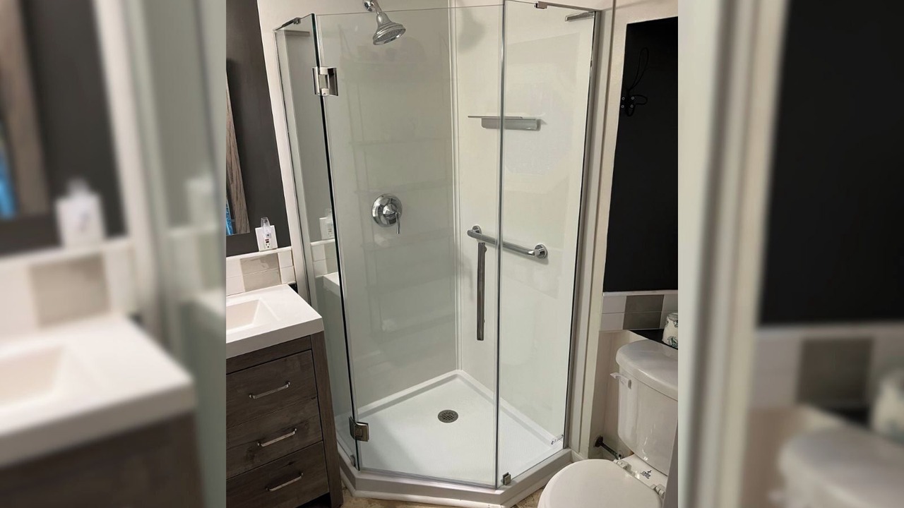 Photo of Bathroom in Big Canoe