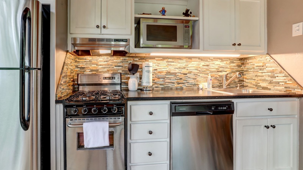 Photo of Kitchen in Big Canoe