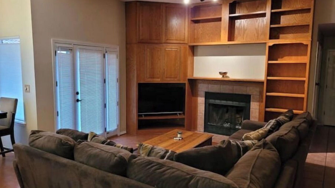 Photo of Livingroom in Northeast Heights