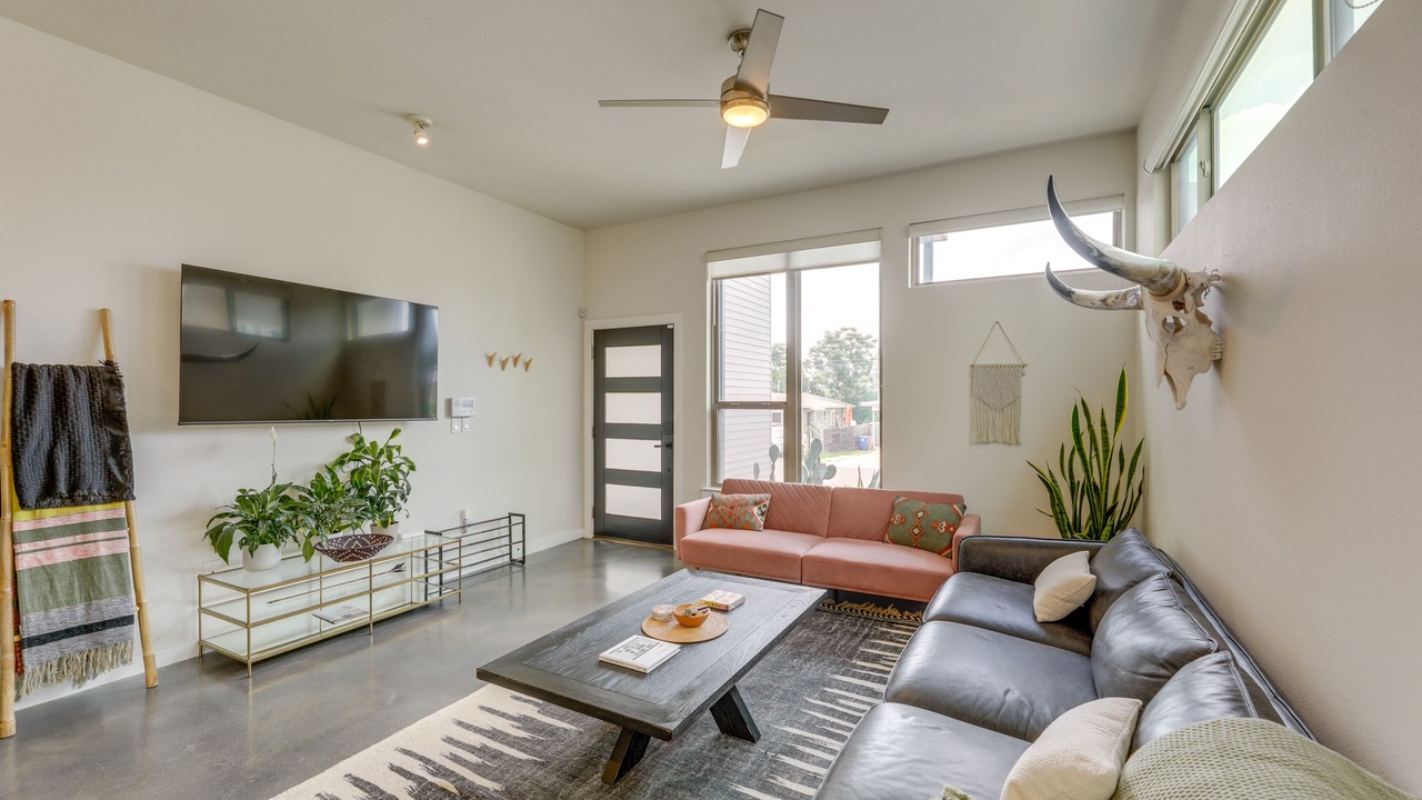 Photo of Livingroom in Rosewood