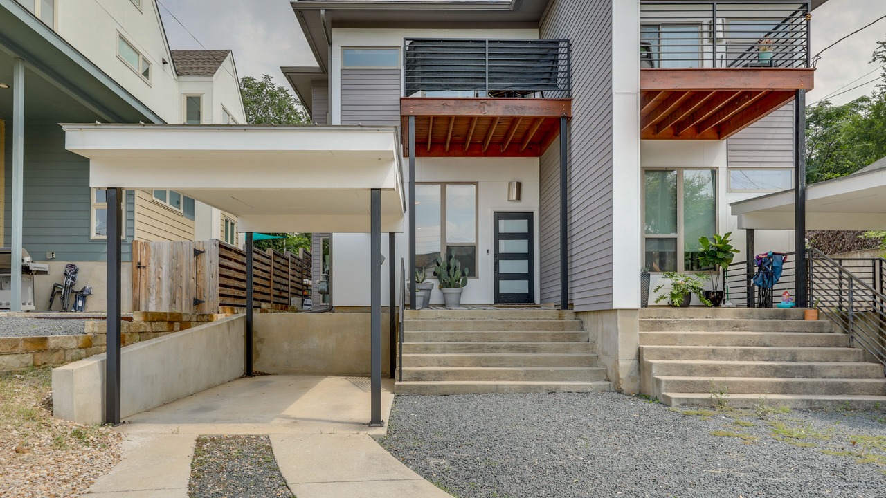Photo of Outdoor in Rosewood
