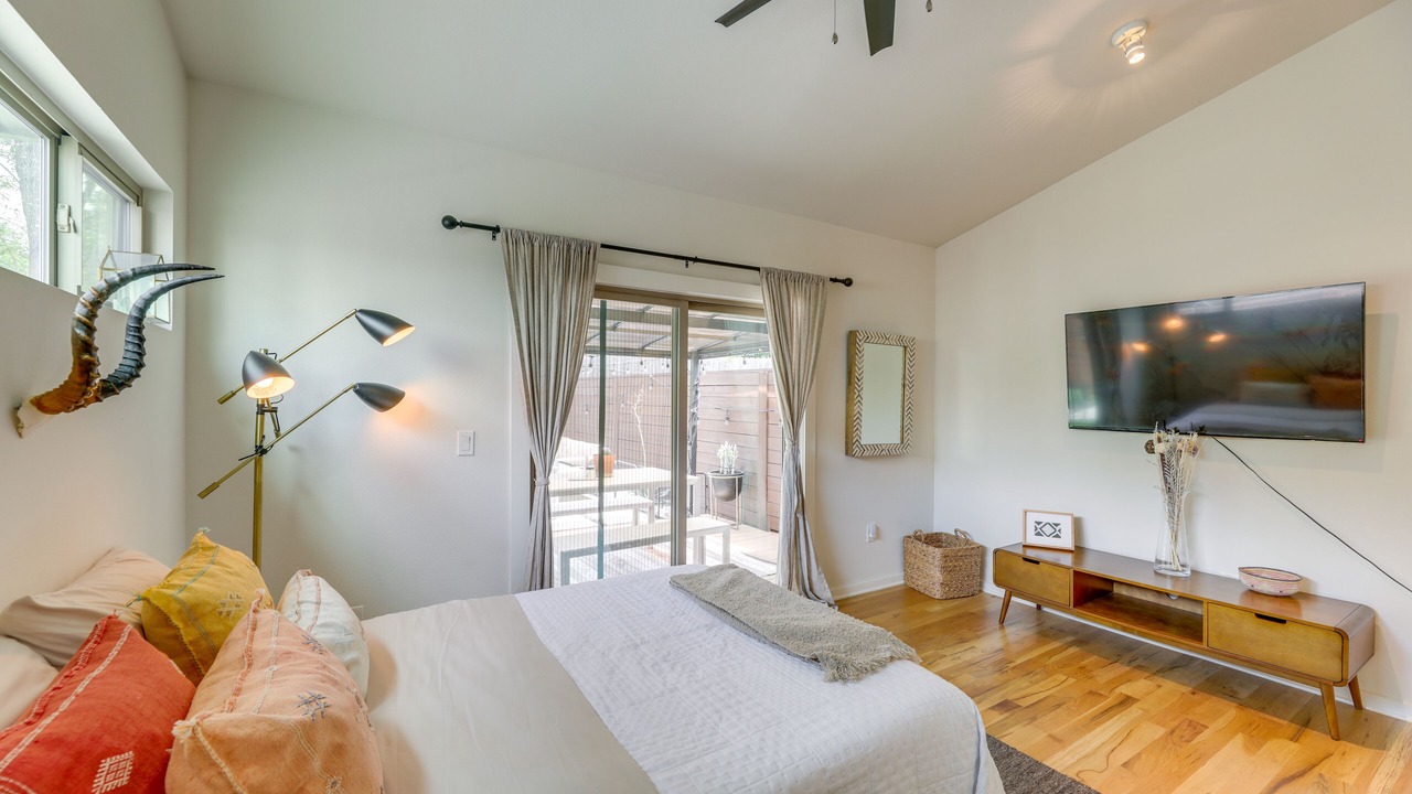 Photo of Bedroom in Rosewood