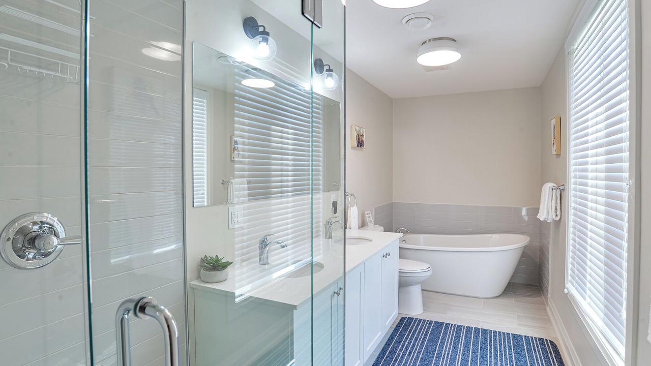 Photo of Bathroom in Minett