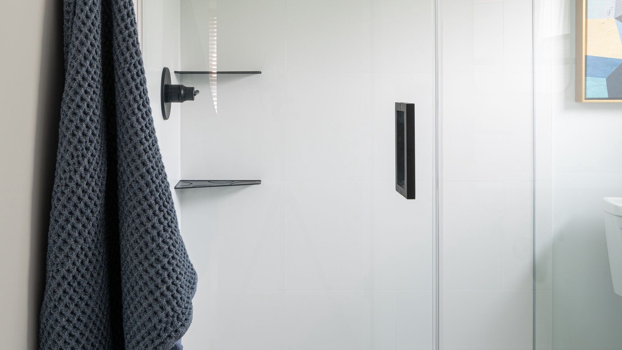 Photo of Bathroom in Manoa