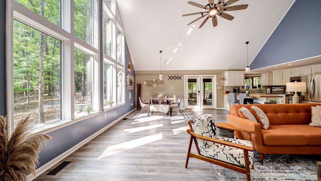 Photo of Livingroom in The Woods