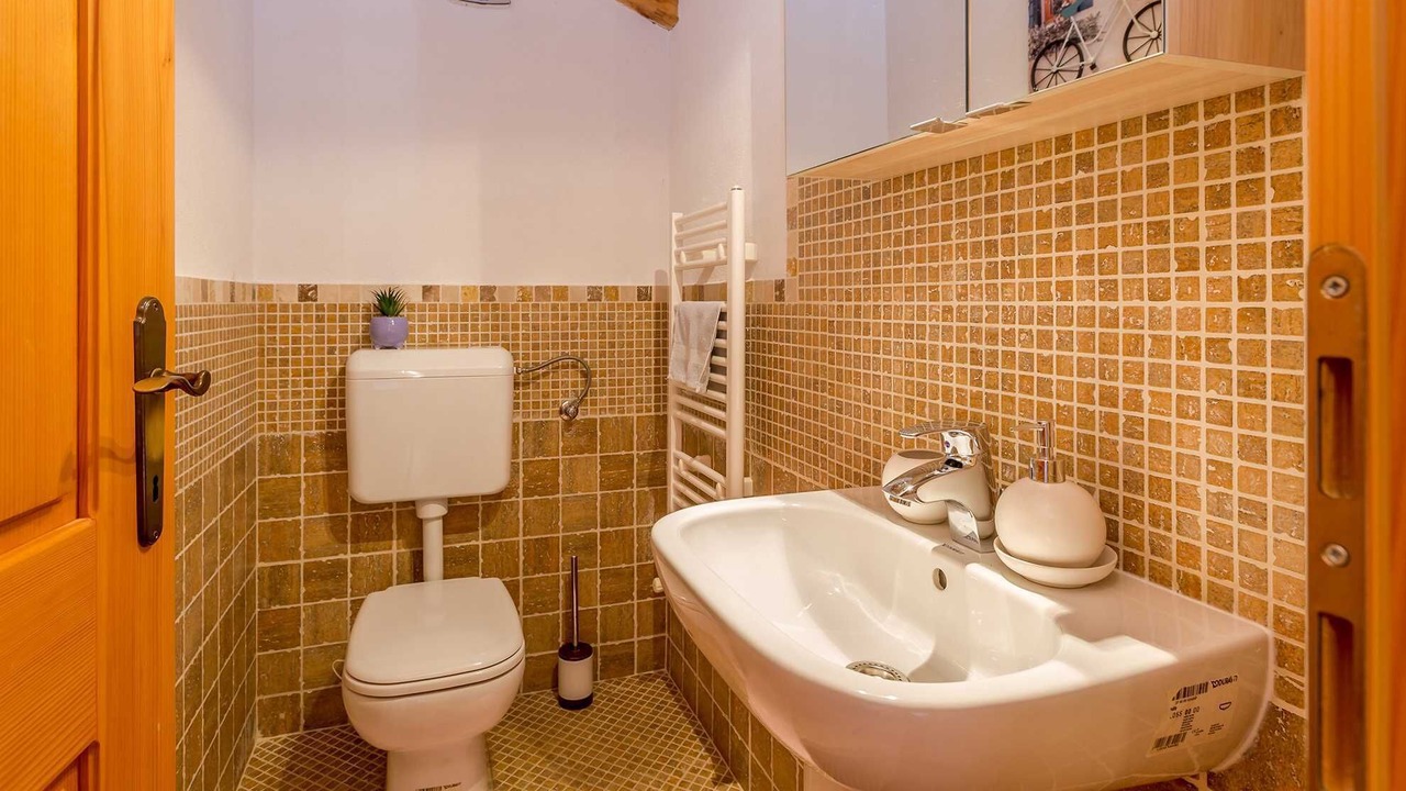 Photo of Bathroom in Sveti Ivan Dobrinjski