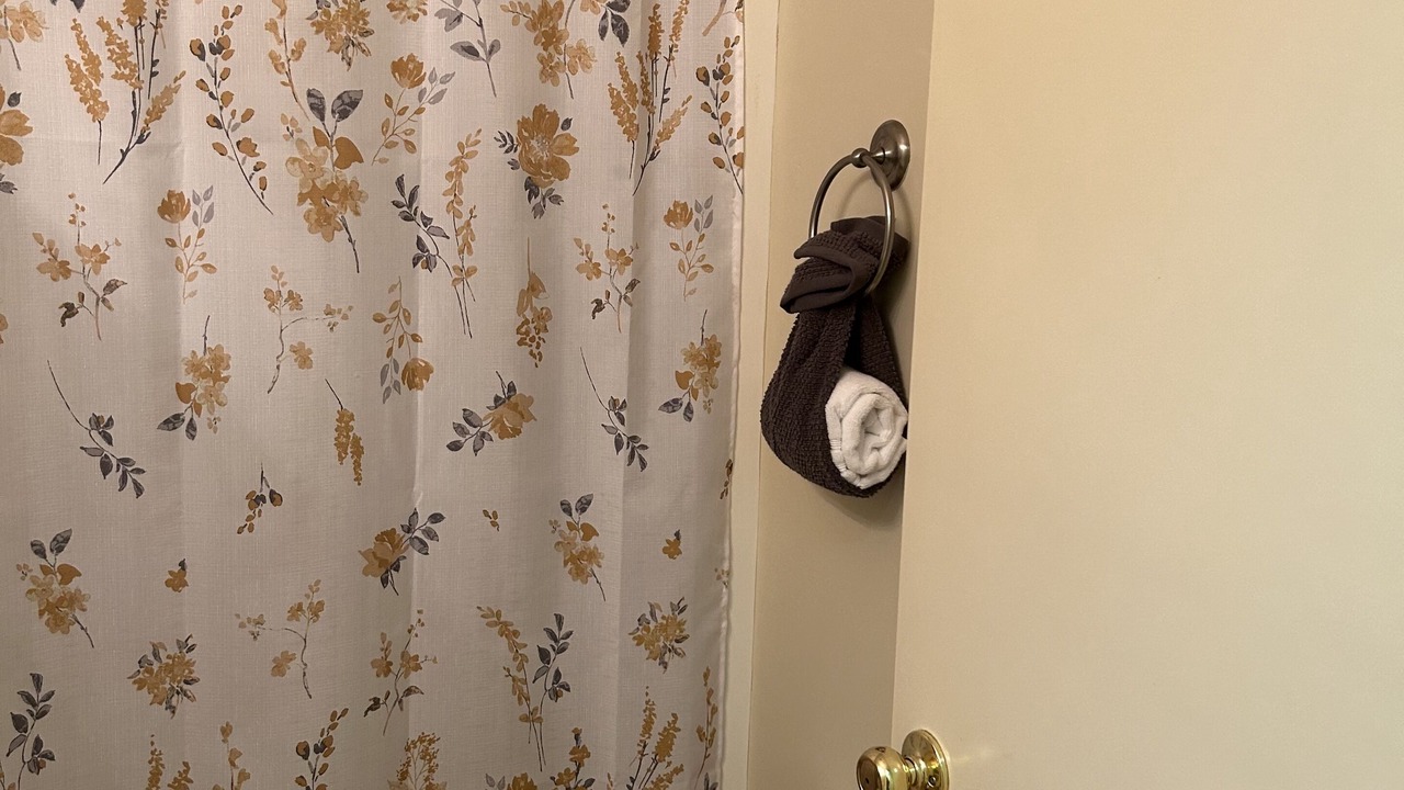Photo of Bathroom in Gunter Afs