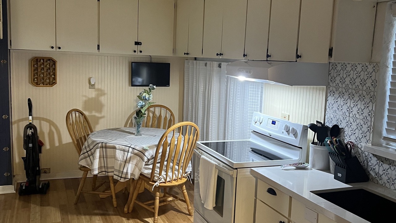 Photo of Kitchen in Camp Wood