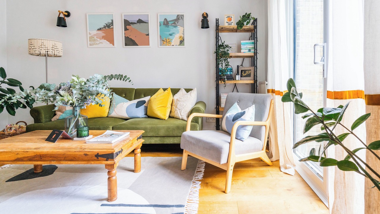 Photo of Livingroom in Cleveland