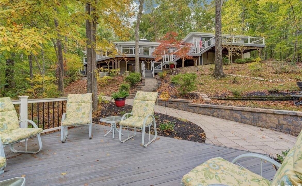 Photo of Patio Balcony in Livingston