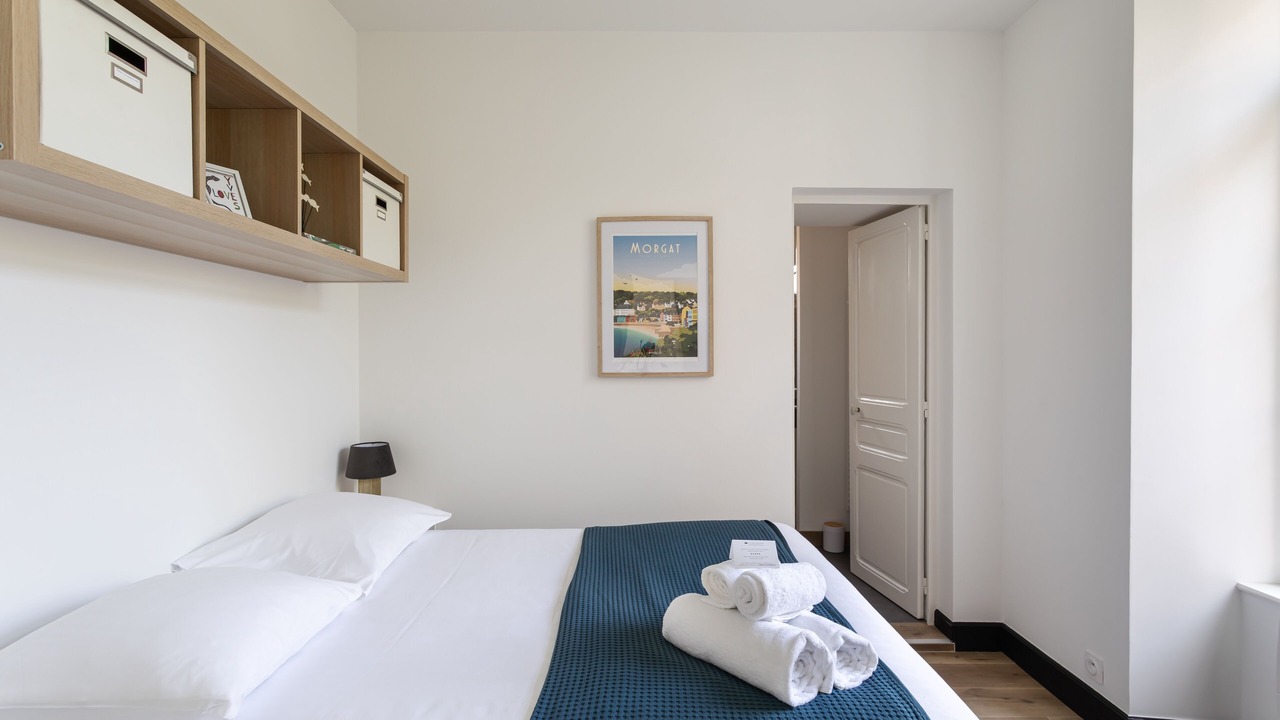 Photo of Bedroom in Saint-Servan
