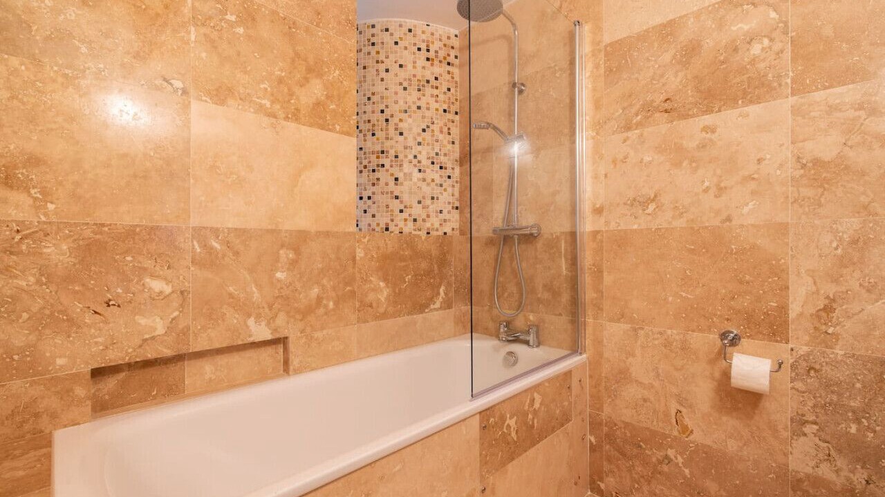Photo of Bathroom in Bishopsgate