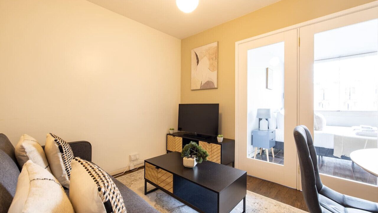 Photo of Livingroom in Bishopsgate