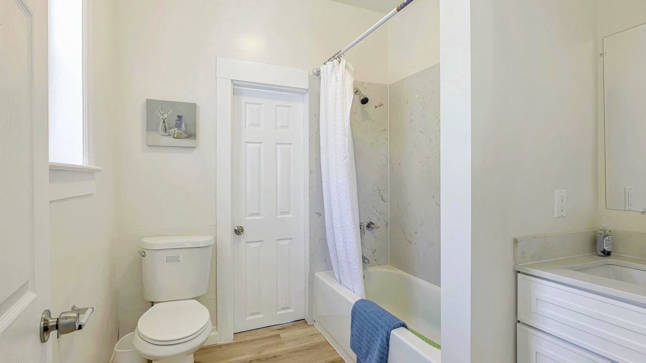 Photo of Bathroom in Allendale