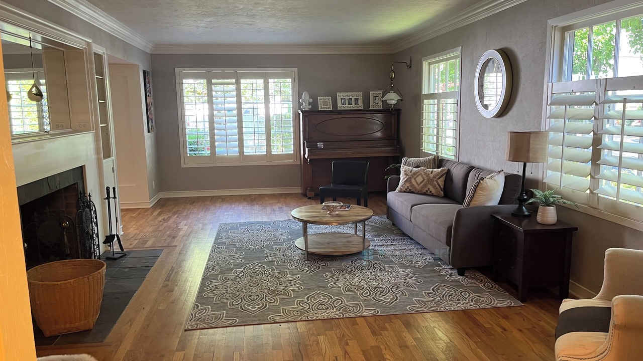 Photo of Livingroom in Corvallis