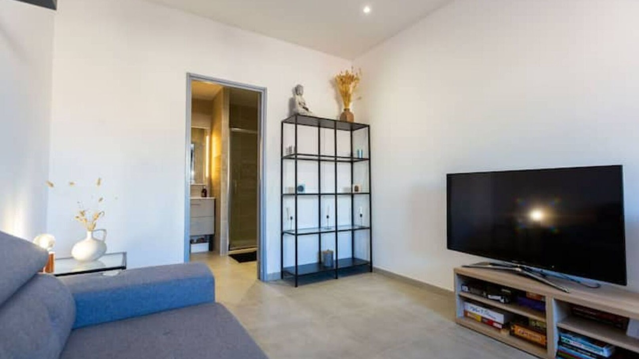 Photo of Livingroom in Notre-Dame-Limite