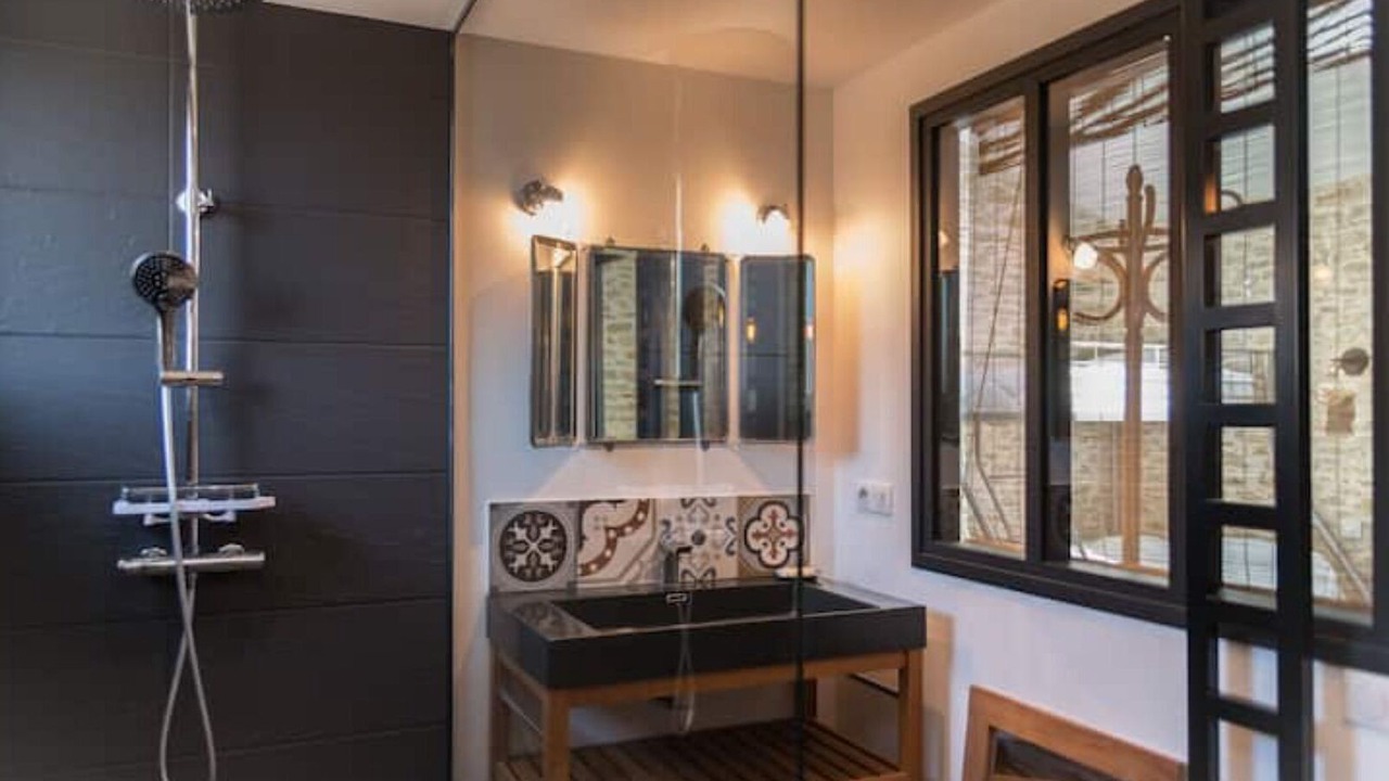 Photo of Bathroom in Talmont-Saint-Hilaire