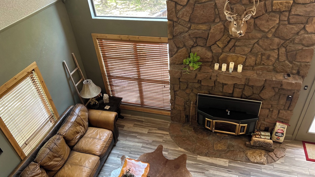 Photo of Livingroom in Kingston