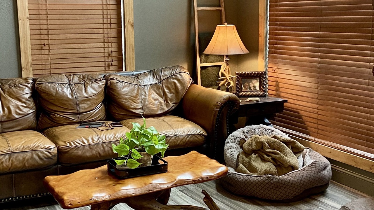 Photo of Livingroom in Kingston