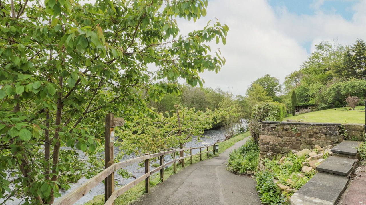 Photo of Outdoor in Hallington