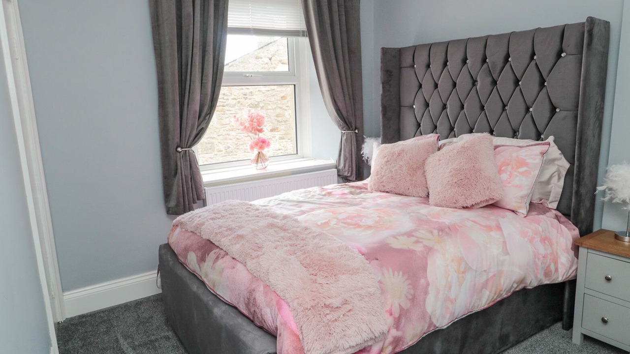 Photo of Bedroom in Hallington