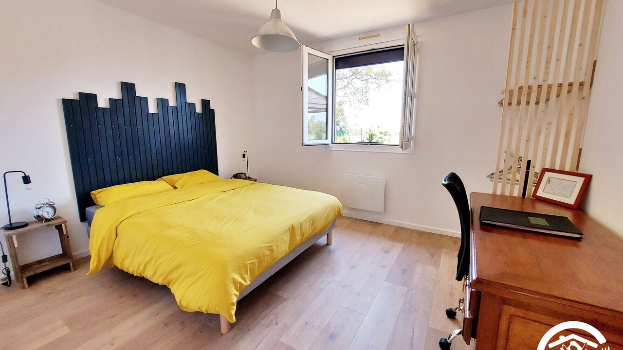Photo of Bedroom in Saint-Erblon