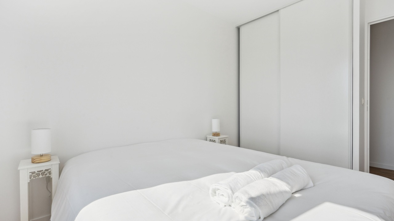 Photo of Bedroom in Saint-Denis