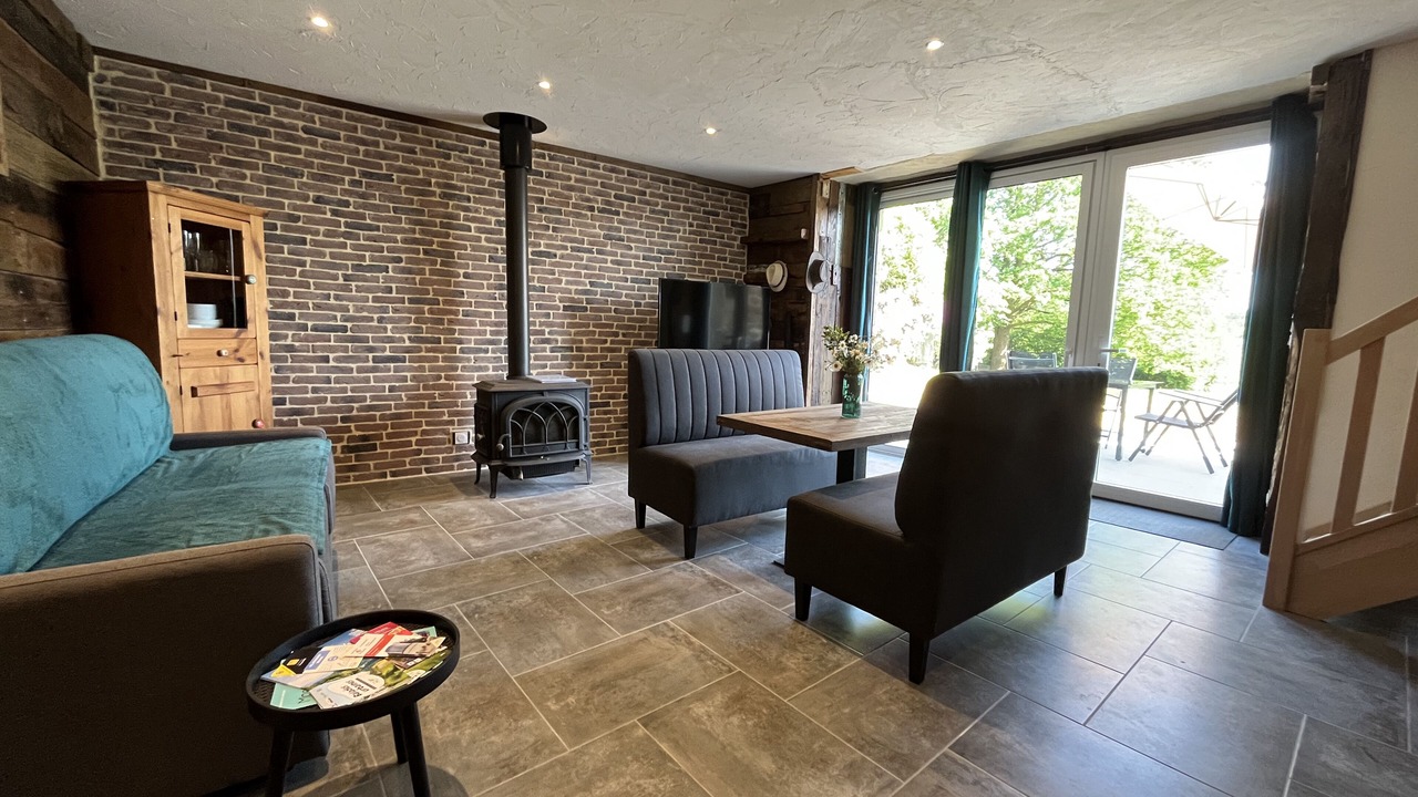 Photo of Livingroom in Saint-Etienne-en-Cogles