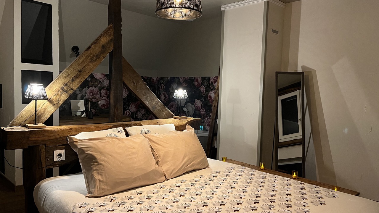 Photo of Bedroom in Saint-Etienne-en-Cogles