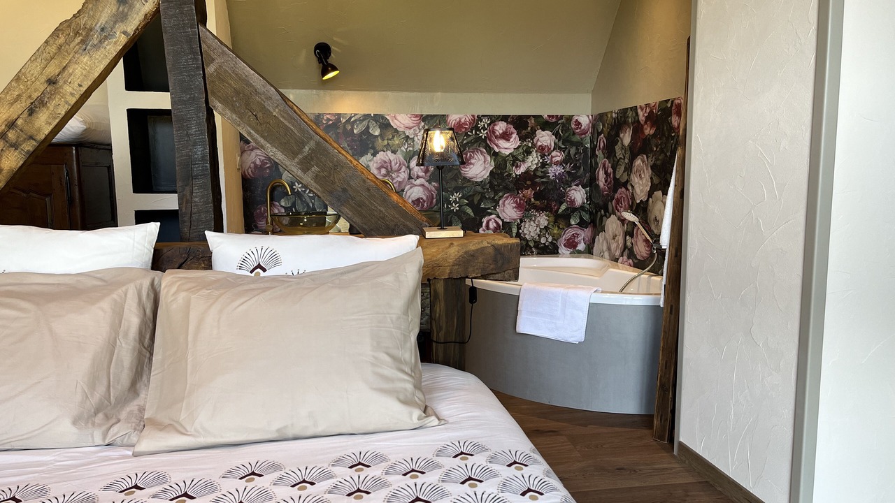 Photo of Bedroom in Saint-Etienne-en-Cogles