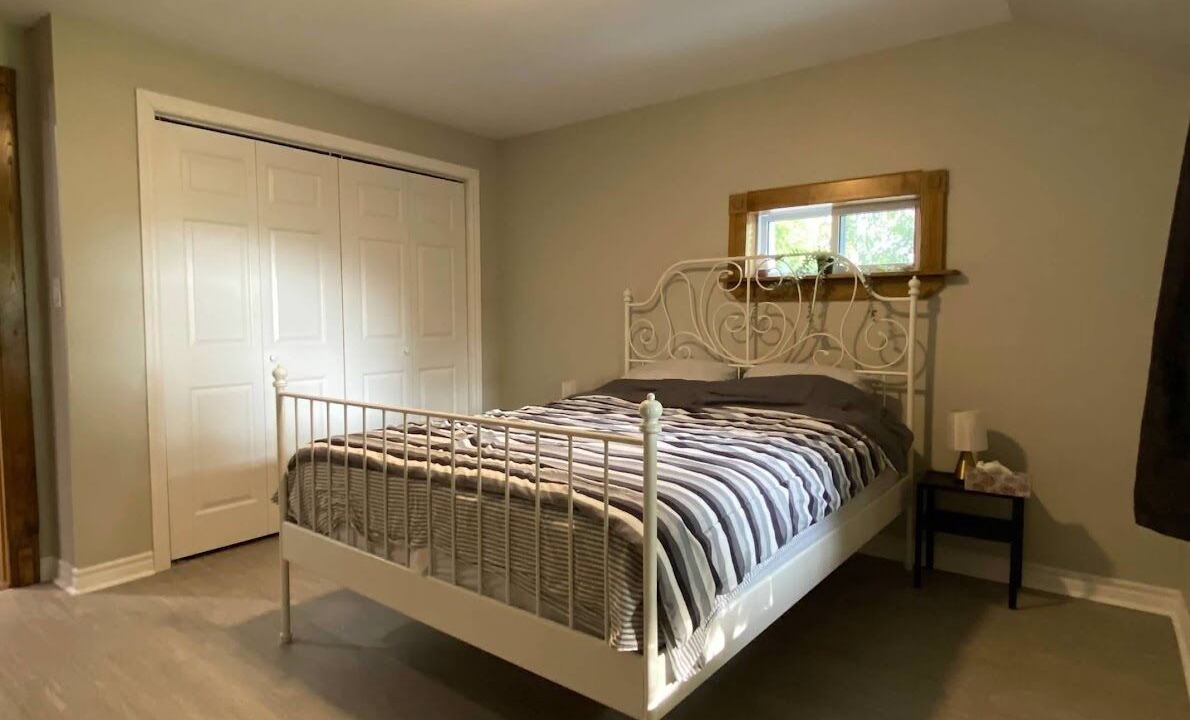 Photo of Bedroom in Lambton Shores
