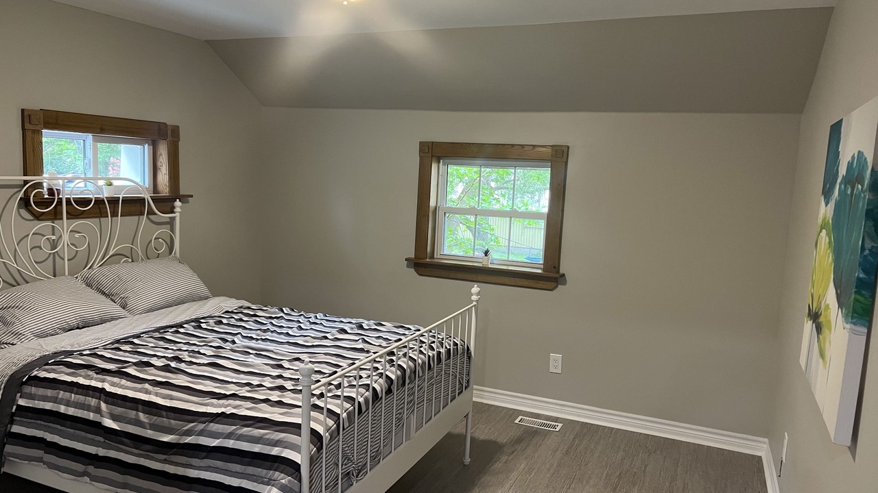 Photo of Bedroom in Lambton Shores