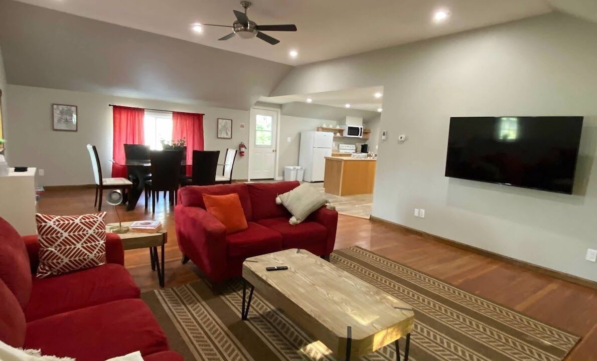 Photo of Livingroom in Lambton Shores