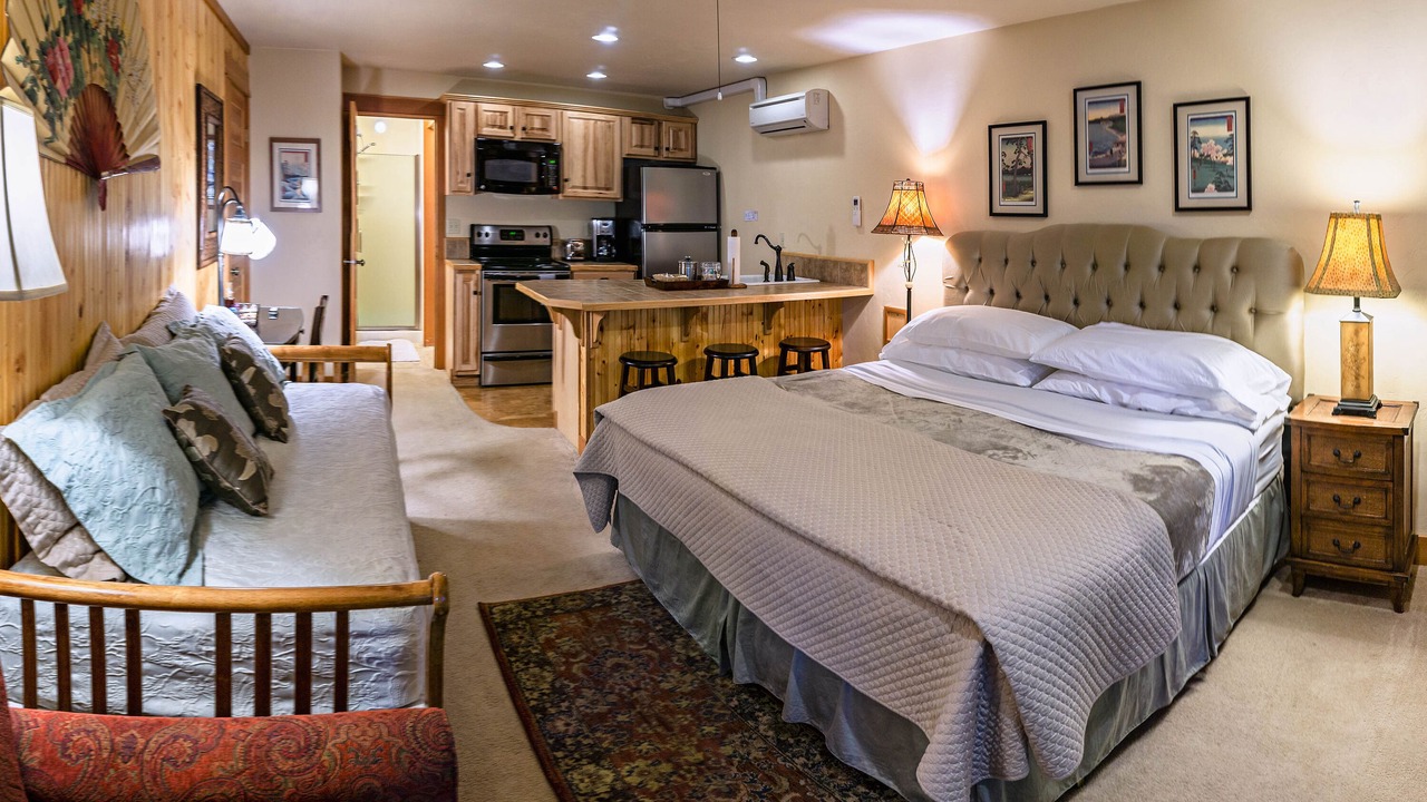 Photo of Bedroom in Ashland