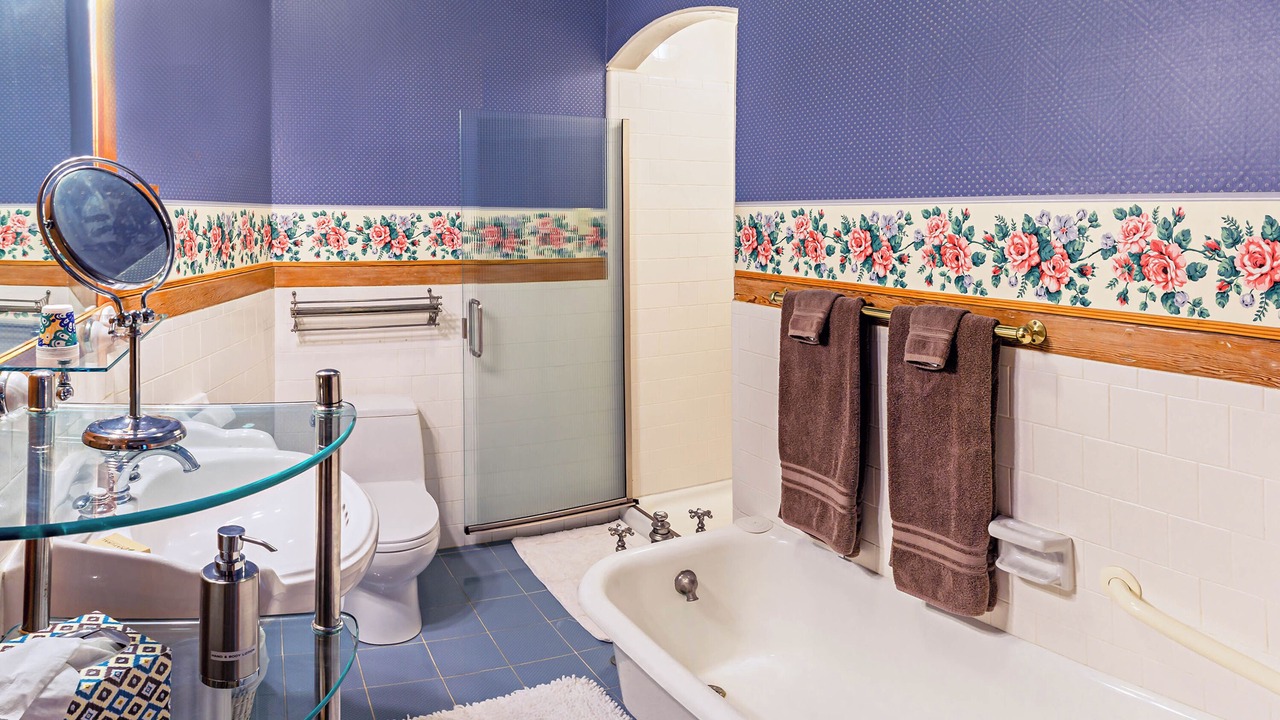 Photo of Bathroom in Ashland