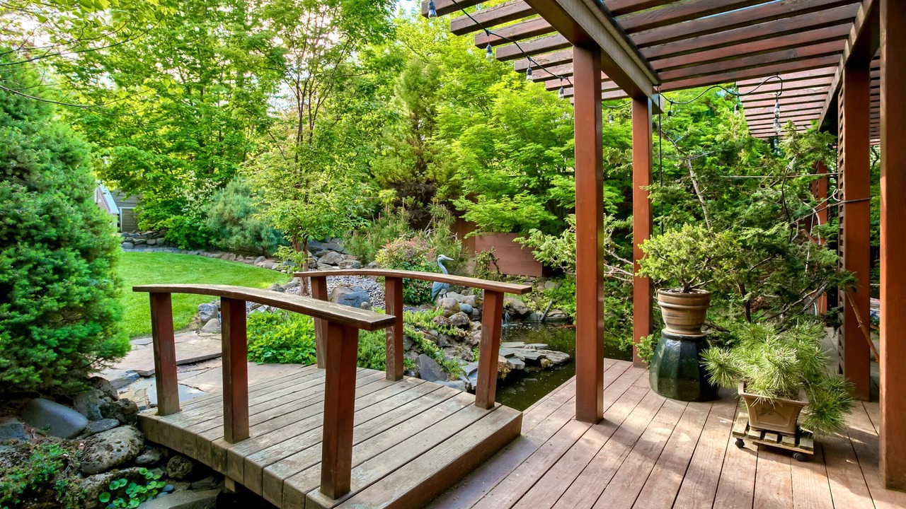 Photo of Patio Balcony in Ashland