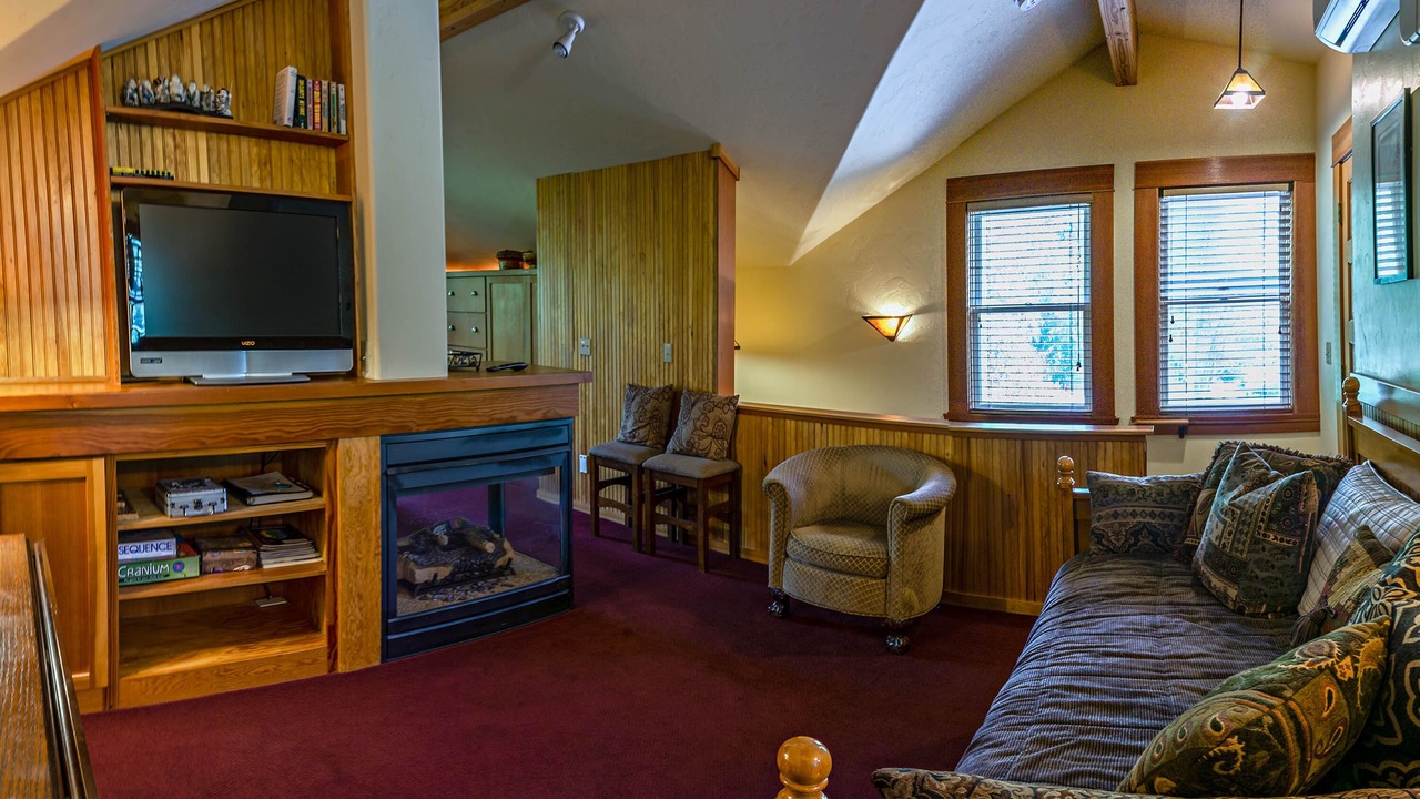 Photo of Livingroom in Ashland