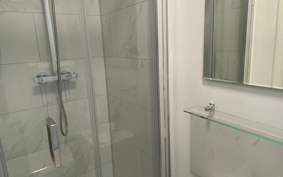 Photo of Bathroom in Oxford