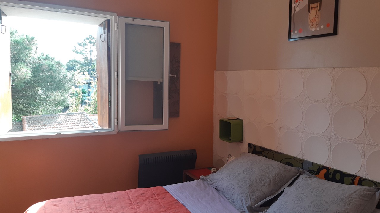 Photo of Bedroom in Sete