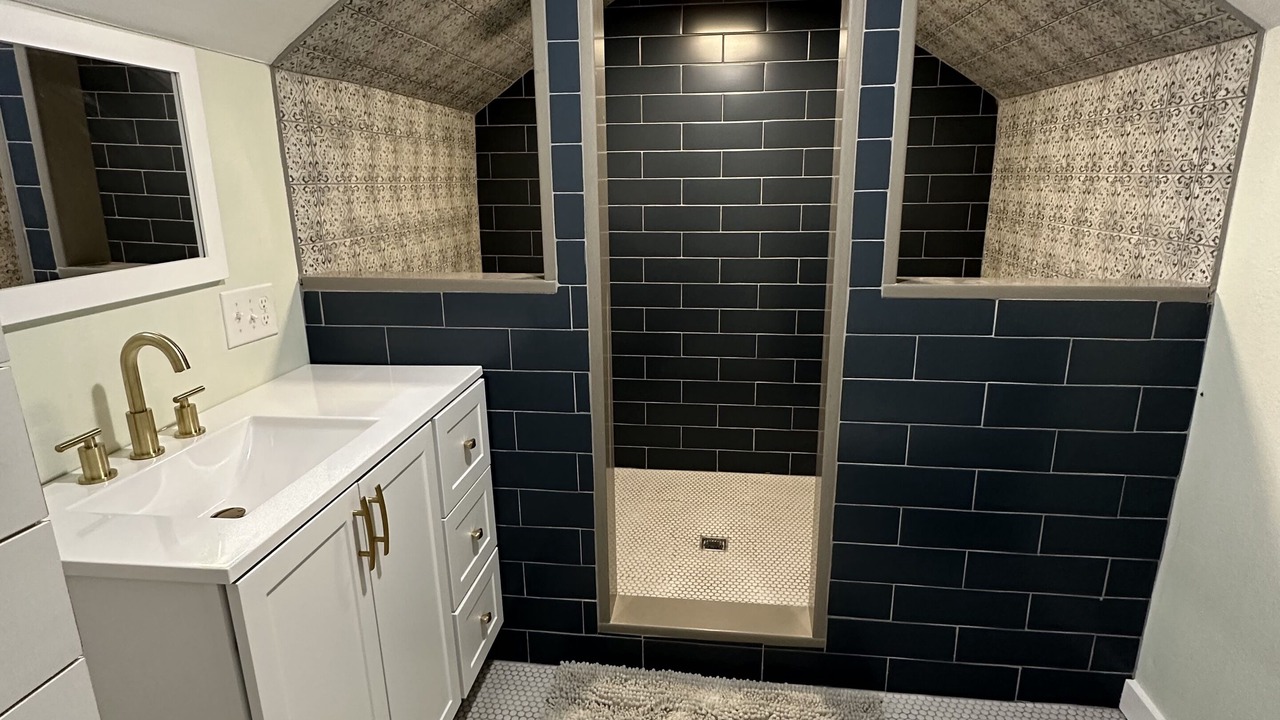 Photo of Bathroom in Homer