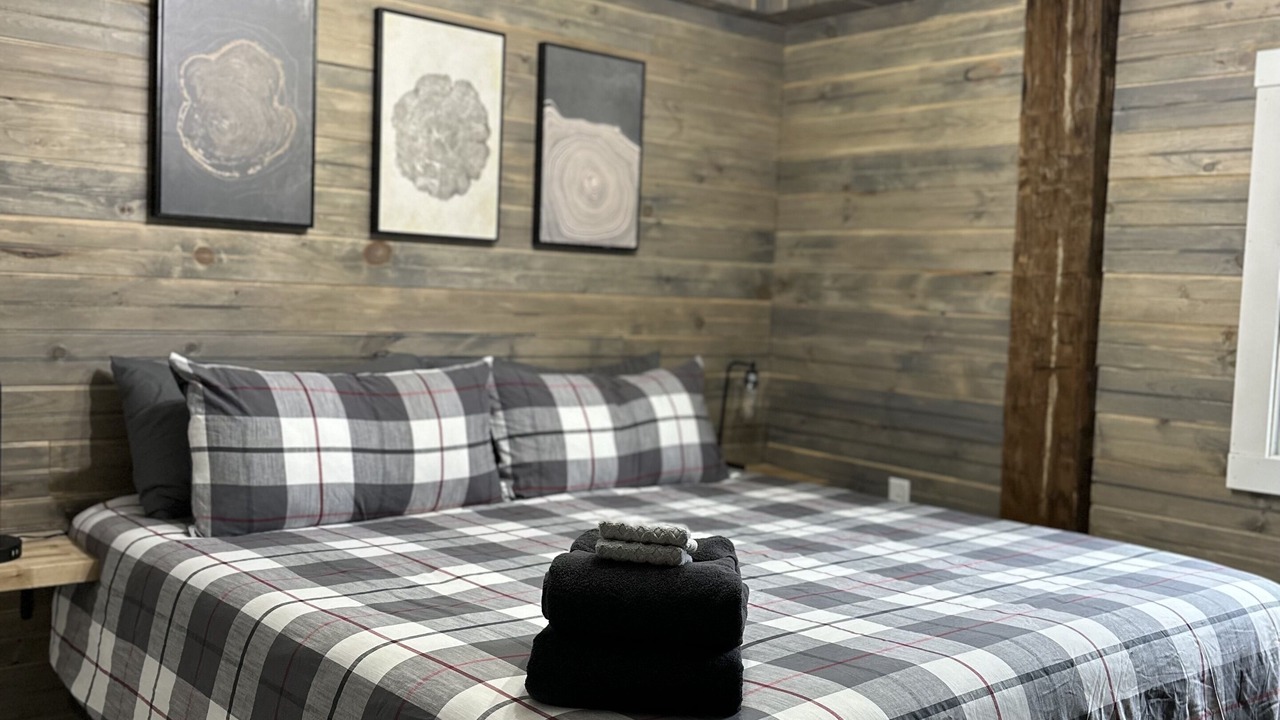 Photo of Bedroom in Blodgett Mills