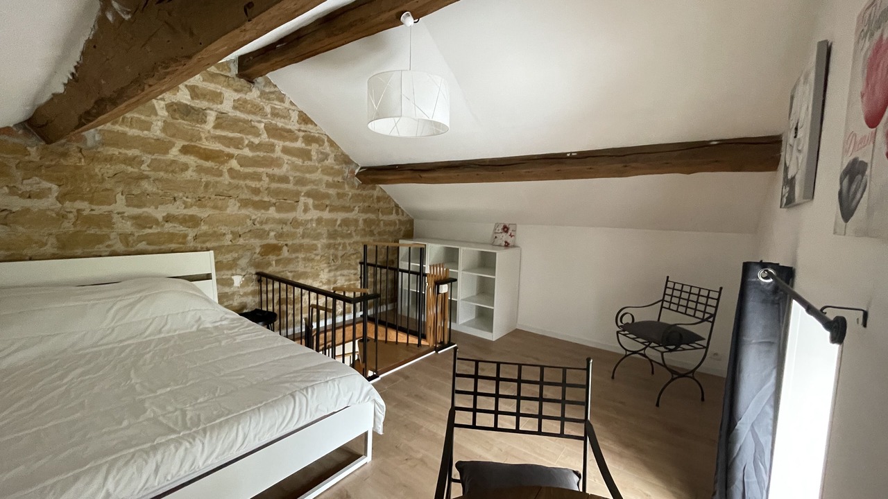 Photo of Bedroom in Artaix