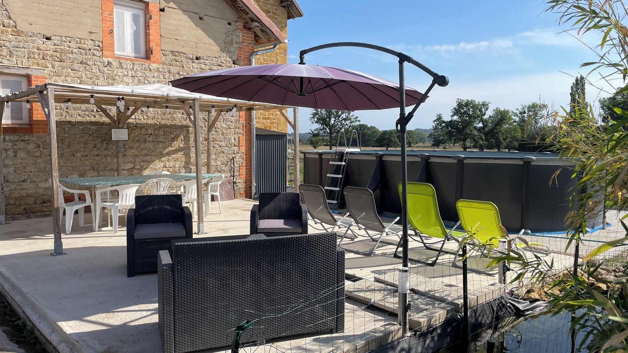 Photo of Outdoor in Artaix