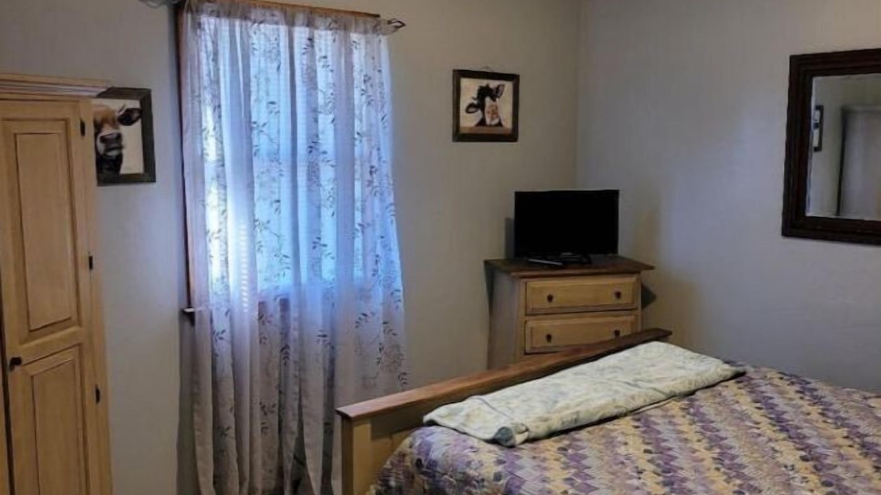 Photo of Bedroom in Fleming