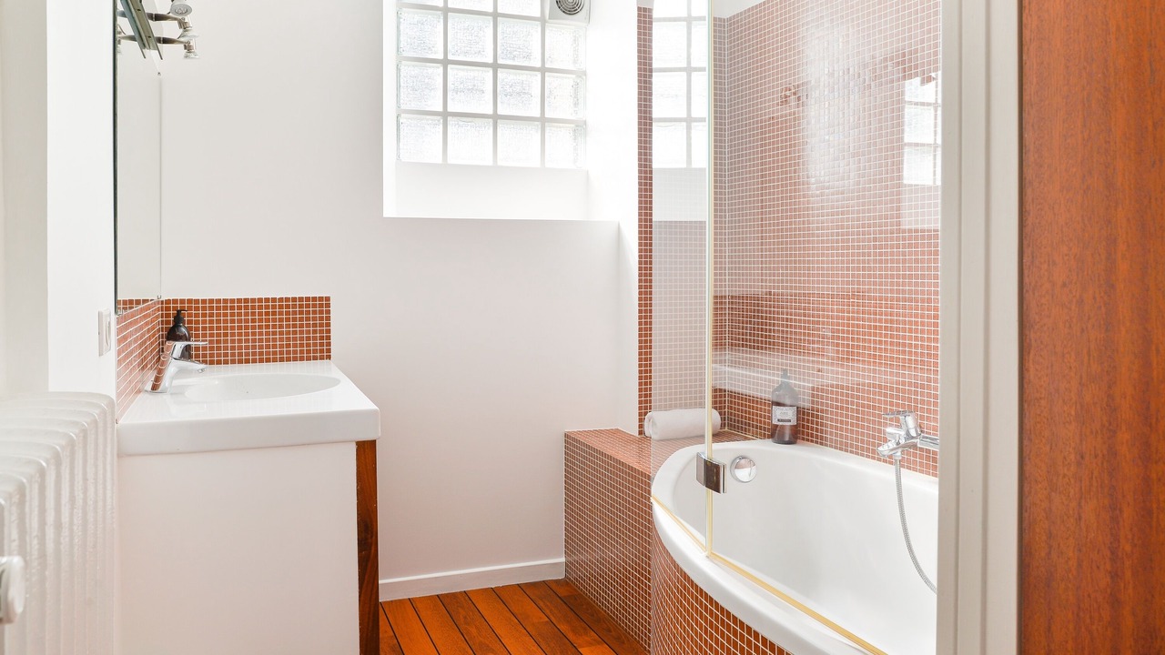 Photo of Bathroom in Waldeck-Sully