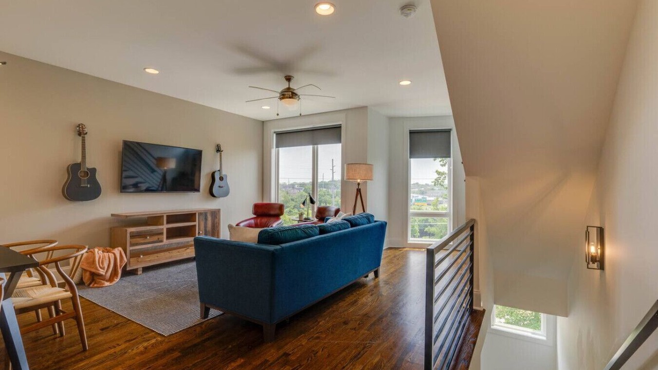 Photo of Bedroom in Eighth Avenue