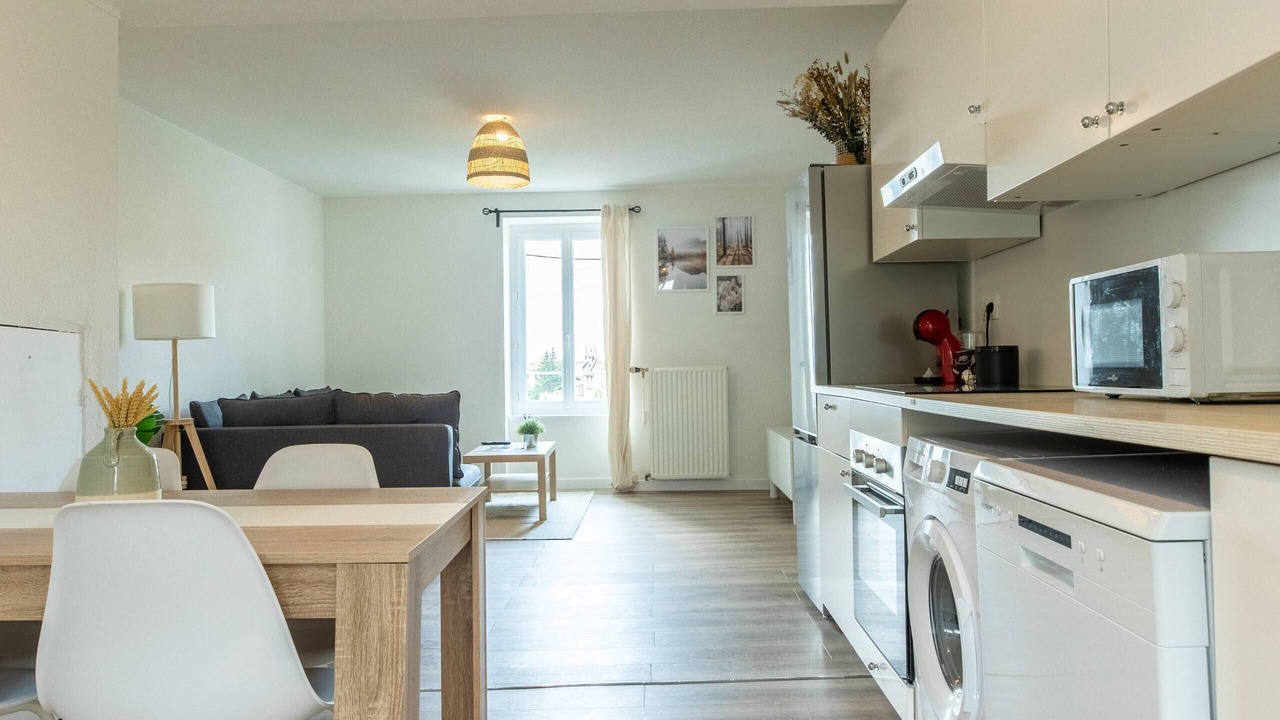 Photo of Others in Thiers