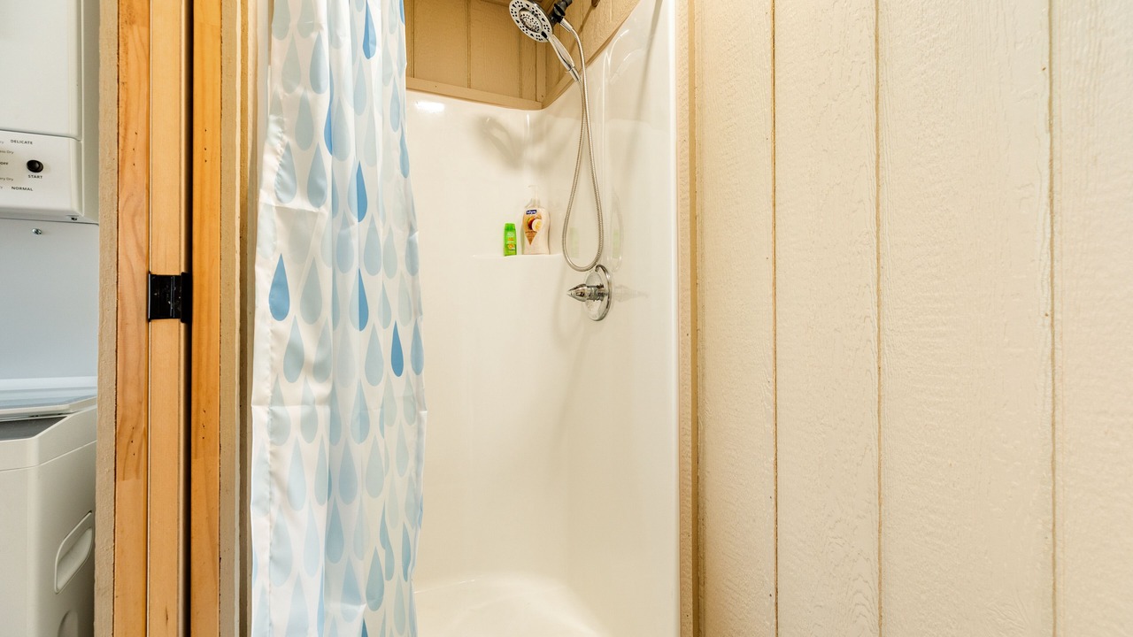 Photo of Bathroom in Cedar Lane