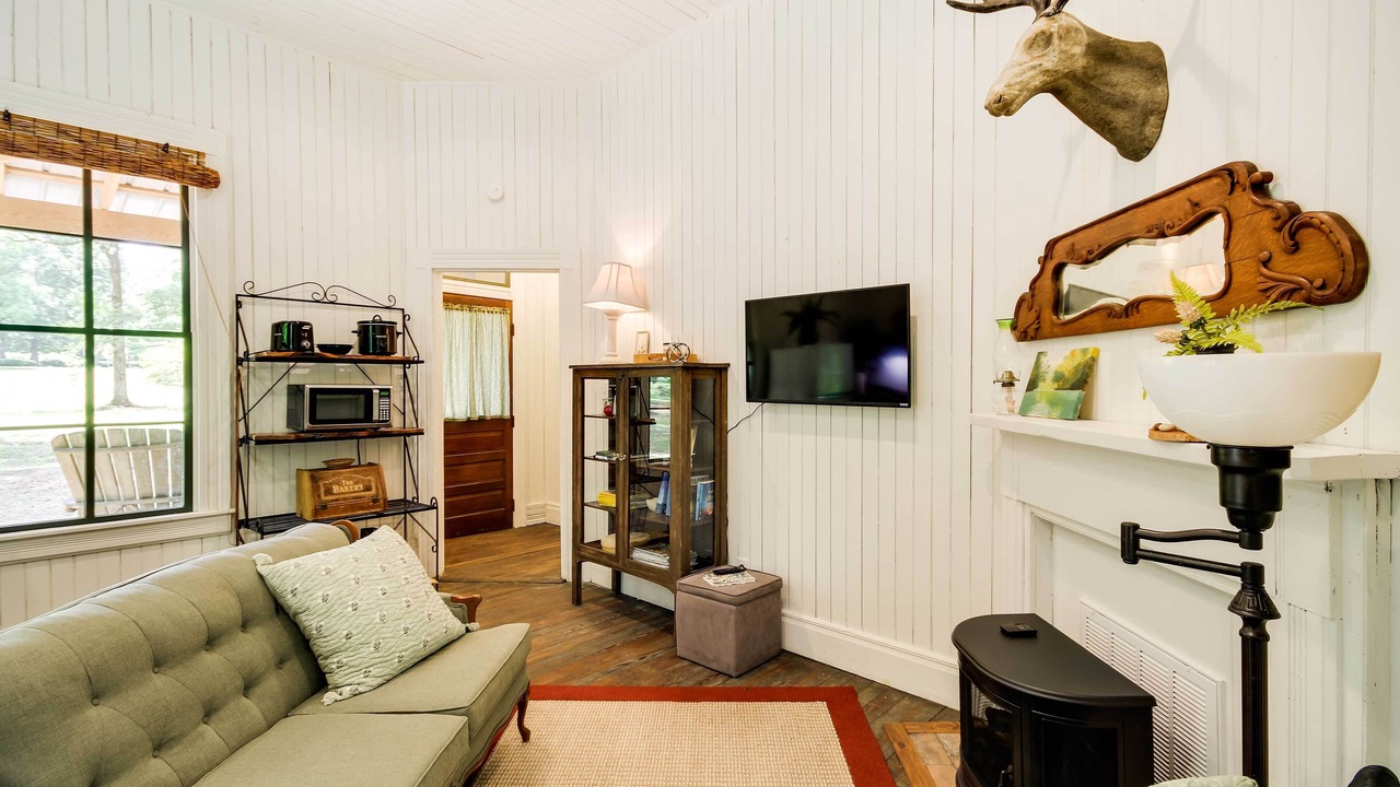 Photo of Livingroom in McComb